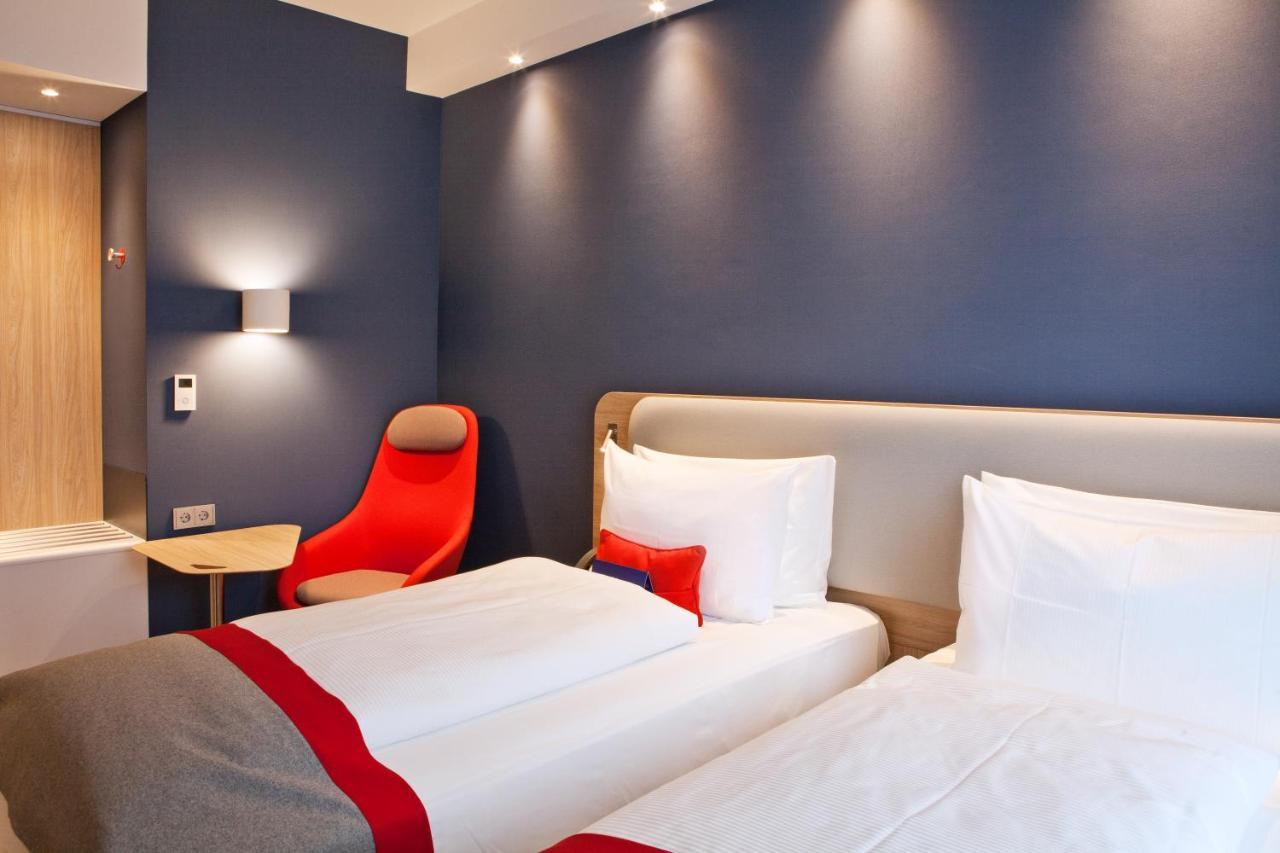 Express - By Ihg Hotel