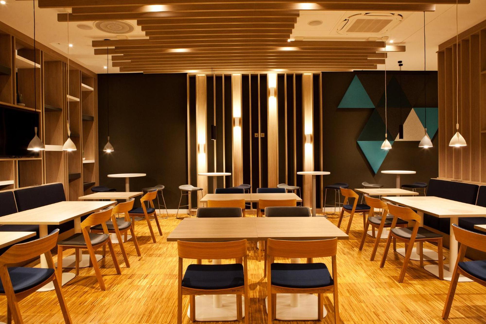 Express - By Ihg Отель Гёппинген